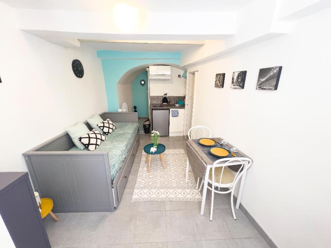 Superbe Appartement Монтелимар Экстерьер фото